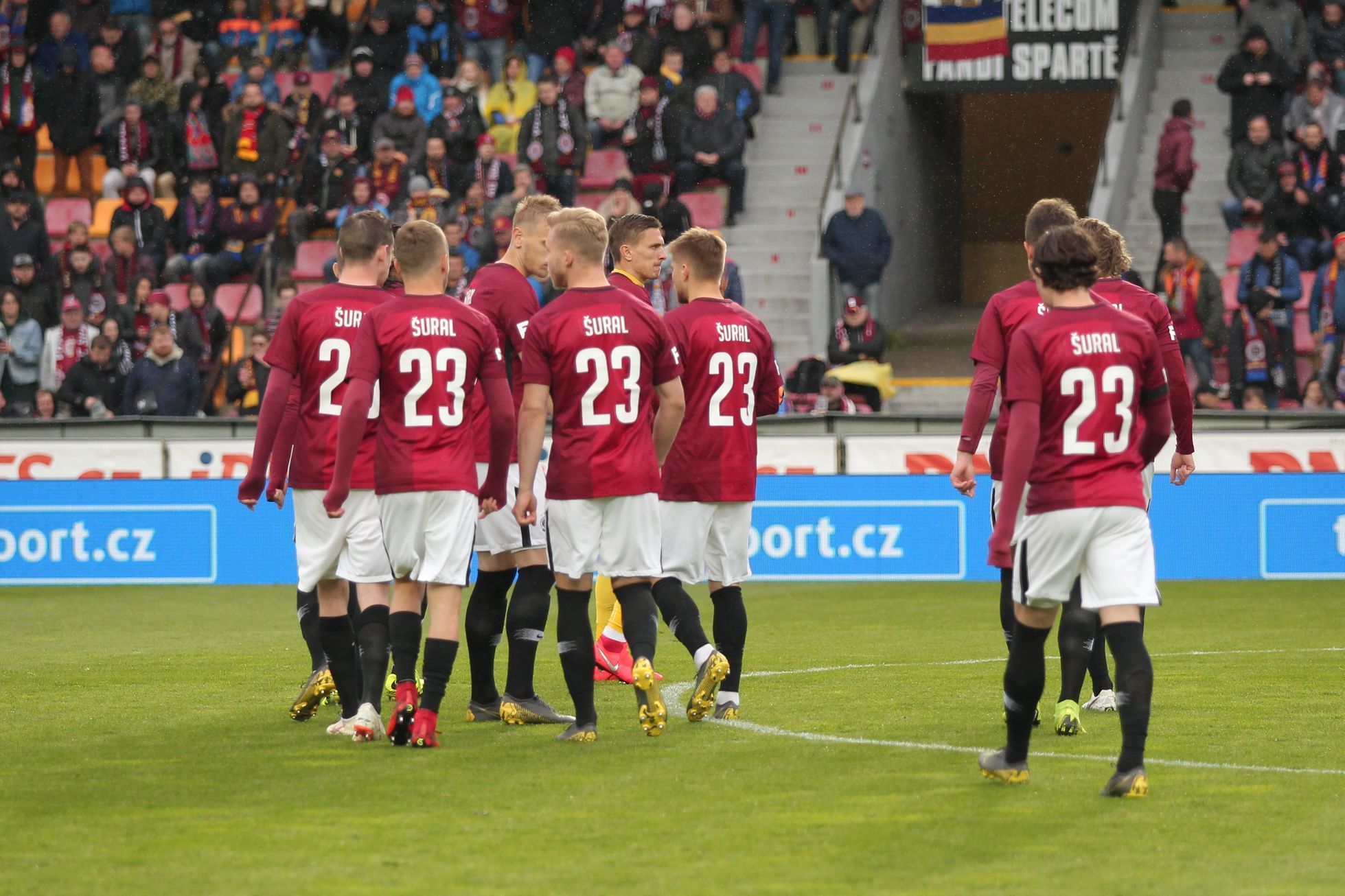 fotbal, Fortuna:Liga 2018/2019, Sparta - Baník, uctění památky Josefa Šurala