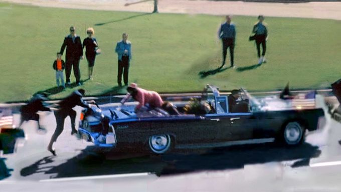 Foto: Padly tři výstřely a začala panika. Rekonstrukce atentátu na Johna F. Kennedyho