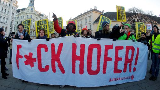 V sobotu pochodovali Vídní odpůrci Norberta Hofera.