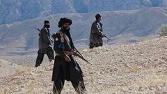 Během dnešních střetů mezi vládními bojovníky a Talibanem zemřelo 20 osob