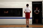 Vlak z Tokia odjel o 20 vteřin dříve. Nikdo si nestěžoval, společnost se přesto omluvila