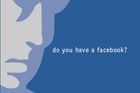 Facebook dnes opustí desetitisíce uživatelů. Nevěří mu