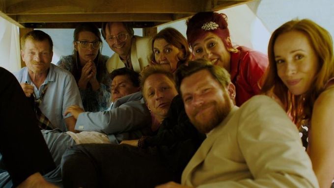 Začalo natáčení filmové komedie Přání k narozeninám 2. Snímek půjde do kin v březnu 2026.