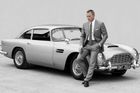 James Bond slaví 55 let. Prohlédněte si nejzajímavější auta, se kterými proháněl padouchy