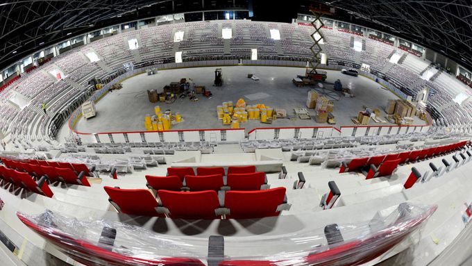 Podívejte se na zbrusu novou hokejovou arénu, která se právě dokončuje v Třinci.