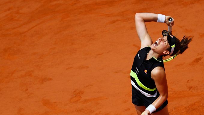 Johanna Kontaová je první semifinalistkou French Open