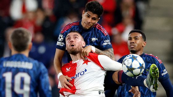 Tomáš Chorý v zápase Ligy mistrů Slavia - Arsenal