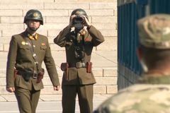 Muž, který přišel z mlhy. Útěky severokorejských vojáků se množí, další těsně unikl komandu