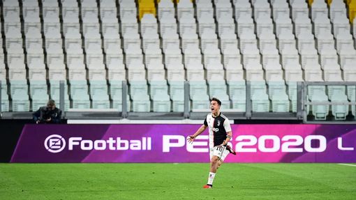 Zápas Serie A mezi Juventusem Turín a Interem Milán, jenž se odehrál bez diváků