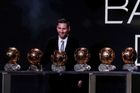 Ani Messi, ani Ronaldo, ani nikdo jiný. France Football Zlatý míč letos neudělí