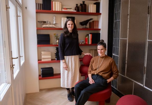 Designérky Johana Němečková a Barbora Kolerusová ze studia Other Projects.