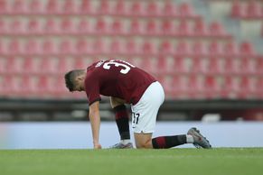 Sparta na kolenou. Turecký med na prázdné Letné zhořkl, Trabzonspor vydřel remízu