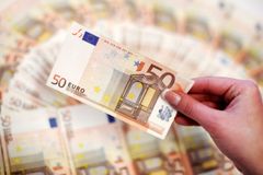 Šéfka měnového fondu vyzvala eurozónu k vytvoření krizových úspor pro "deštivé dny"