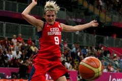 Konec! Nejlepší basketbalistka Evropy Horáková se loučí