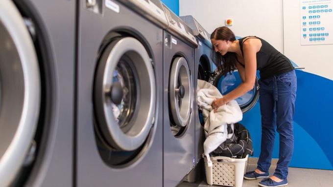 Výrobce prádelenské techniky Primus otevřel v Ostravě samoobslužnou prádelnu.