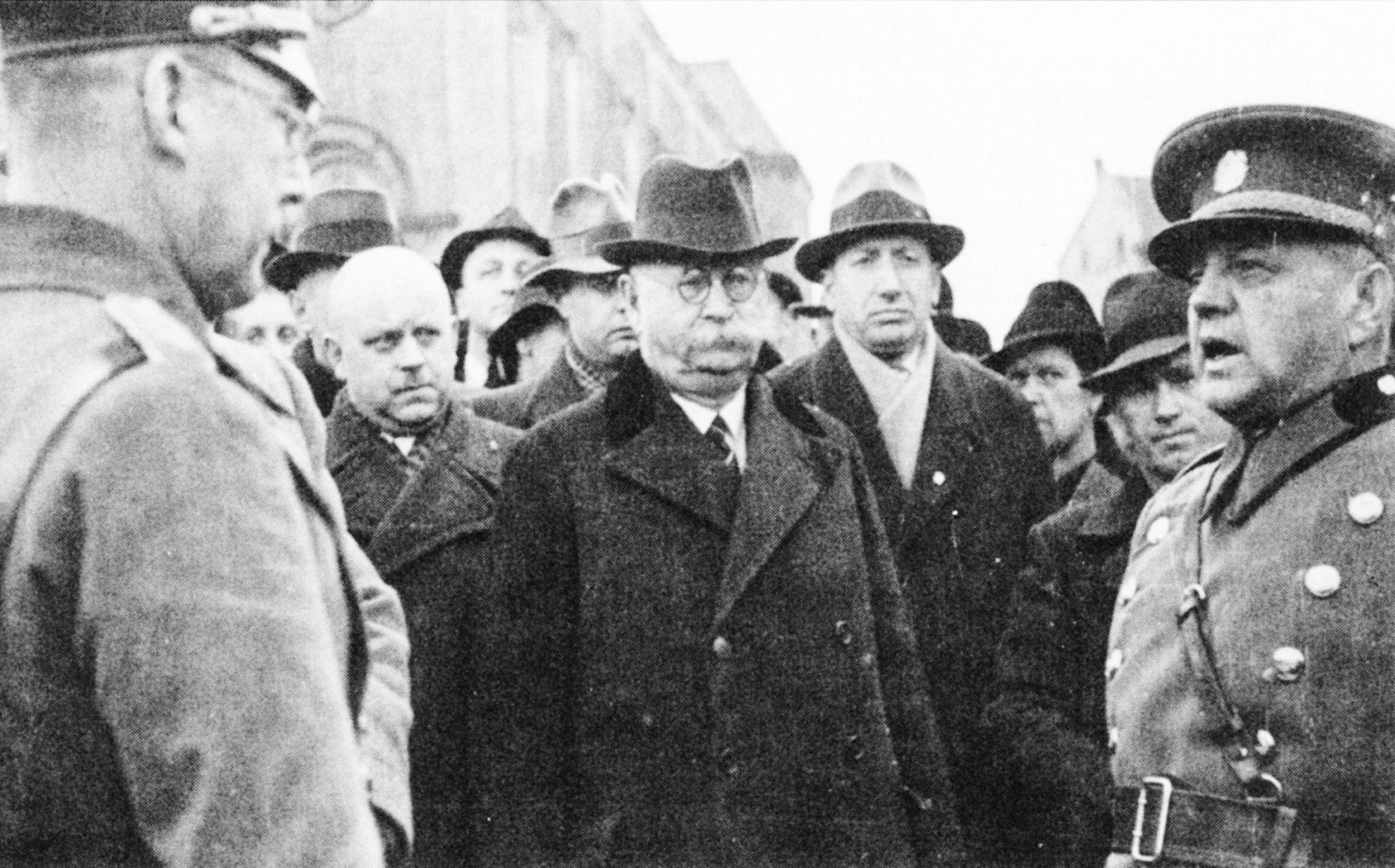 Jednorázové užití / Fotogalerie / 80 let od okupace Československa / 1939 / Kniha