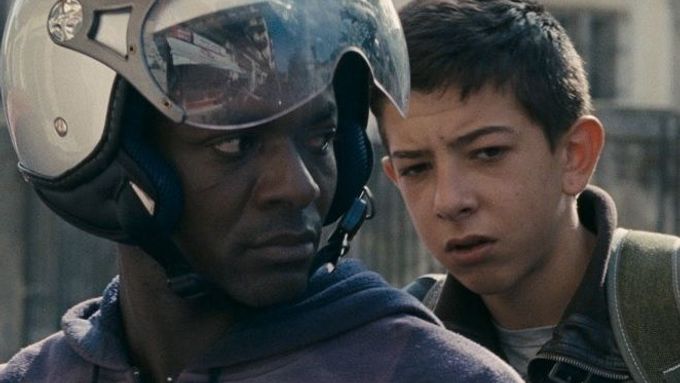Filmový kritik Kamil Fila chválí italský film Ciambra o dospívajícím zlodějíčkovi. Pro Filu je to zatím nejlepší snímek na karlovarském festivalu.
