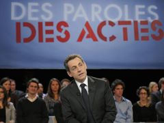 Sarkozy v posledních dnech vystupňoval svou kampaň.
