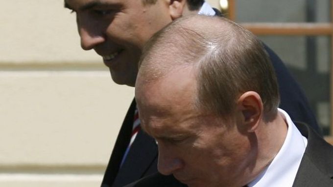 Vladimír Putin si s Michailem Saakašvilim nemohou přijít na slovo