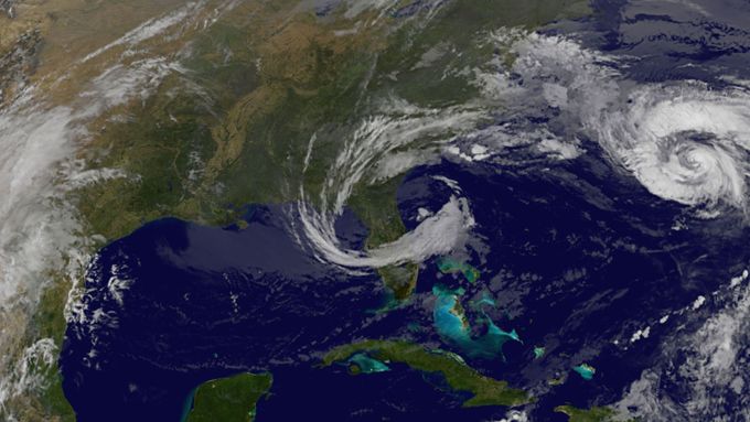 Hurikán Joaquin na satelitním snímku.