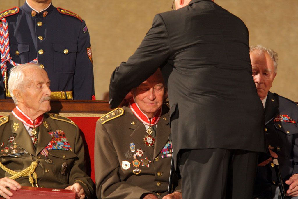 Státní vyznamenání 2011 Plukovník Jan Velík