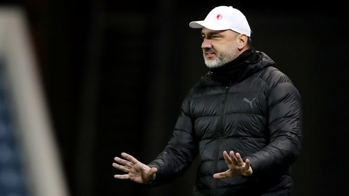 Trenér Jindřich Trpišovský dovedl Slavii k překonání rekordu v ligové neporazitelnosti