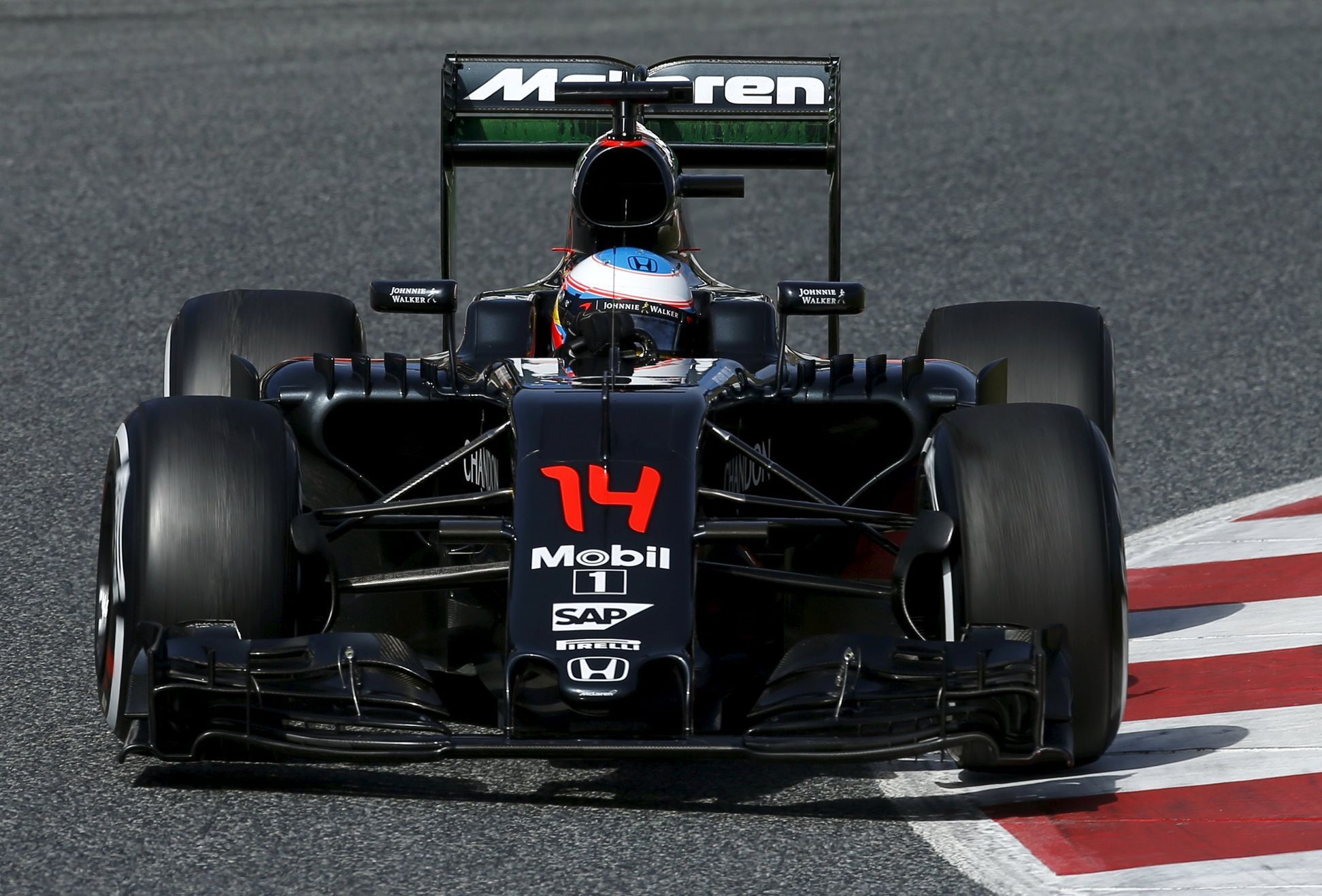 Testy F1 2016:  Fernando Alonso, McLaren