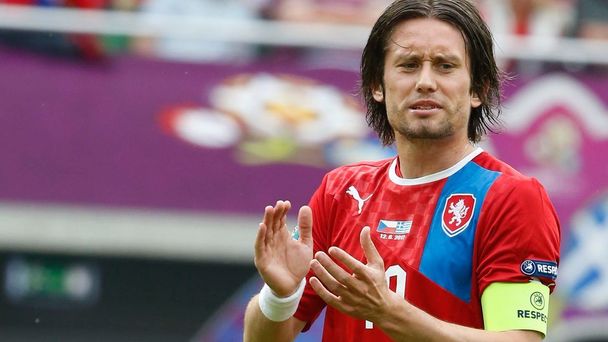 Tomáš Rosický v utkání Řecko - Česká republika na Euru 2012