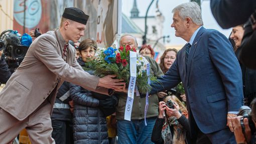 Praha si dnes 17. 11. 2019 připomíná výročí 30 let od sametové revoluce, která vedla k pádu komunistického režimu.