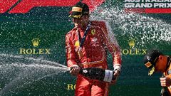 Carlos Sainz jr. z Ferrari slaví triumf ve VC Austrálie F1 2024