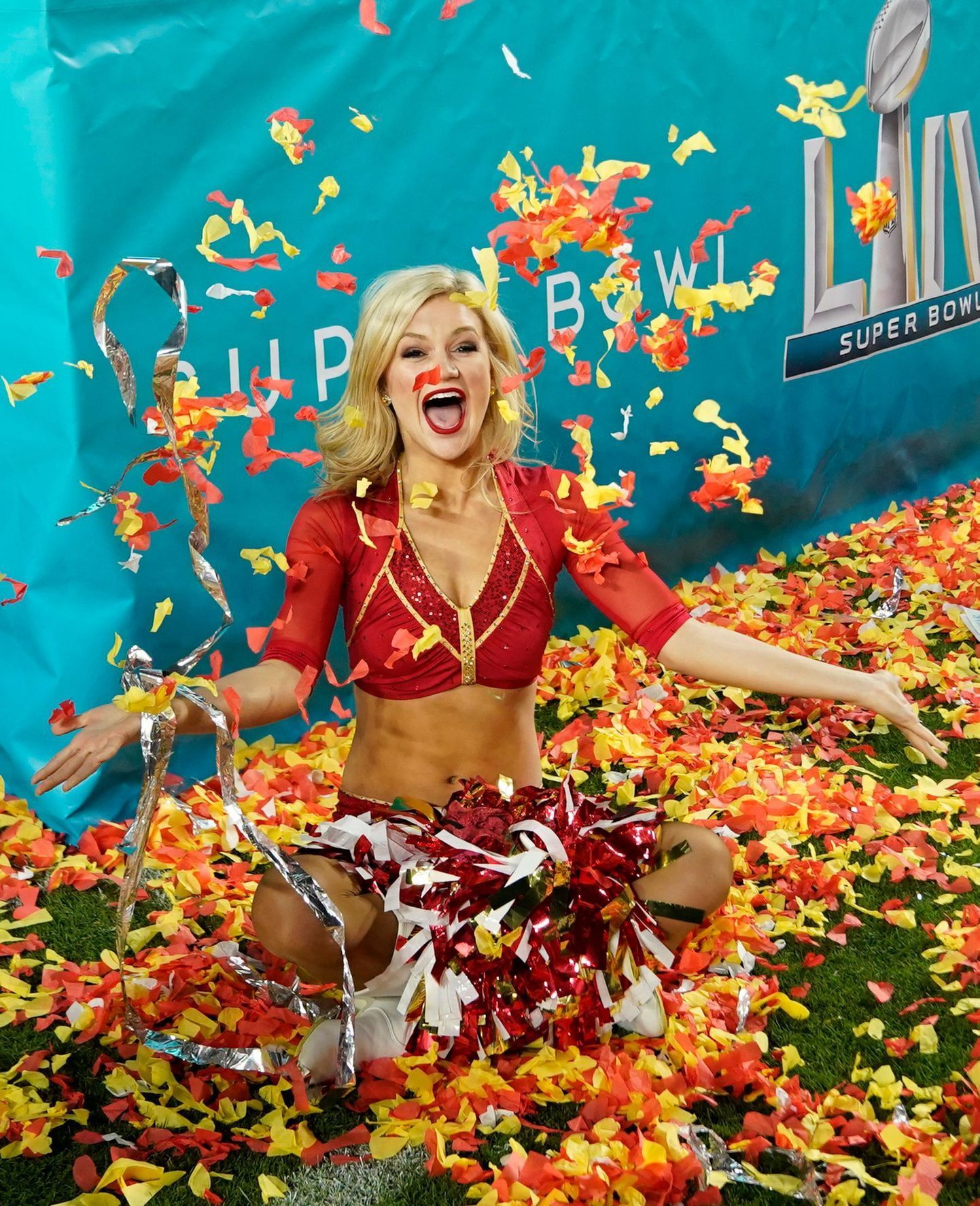 Cheerleaders Kansas City Chiefs slaví vítězství Super Bowlu LIV (2020)