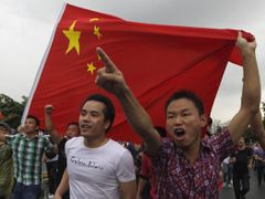 Takto loni protestovali Číňané kvůli souostroví.