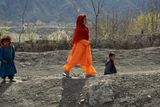 Situaci žen a ženských práv v Afghánistánu výrazně ovlivnila vláda radikálního hnutí Taliban. Doposud není v zemi běžné, aby dívky navštěvovaly školy ve stejné míře jako chlapci.