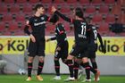 Schick přispěl gólem ke kanonádě, rozjetý Leverkusen drží první místo