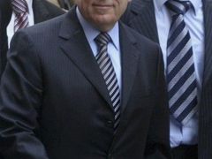 Libanonský premiér a zároveň člen proti-syrského tábora Fuád Siniora.