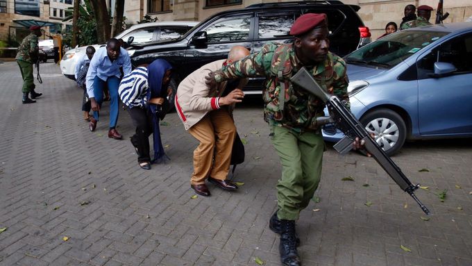 Na luxusní hotel v Keni zautočili teroristé