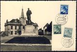 Socha se stala neodmyslitelným symbolem Peček, byla na pohlednicích, fotografiích a v kronikách města.