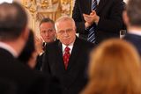 Václav Klaus sklidil při příchodu potlesk ze strany občanských demokratů.