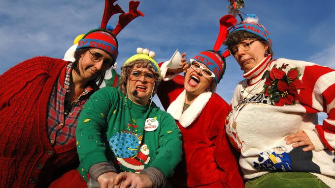 Národní den ošklivých vánočních svetrů připadá na 15. prosinec.