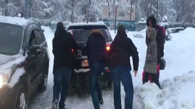 Moskvu zasáhla sněhová apokalypsa