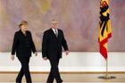 Merkelová je potřetí kancléřkou. Zvolil ji Bundestag