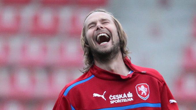 Jaroslav Plašil je po roce k překvapení fotbalové veřejnosti opět v nominaci české reprezentace.