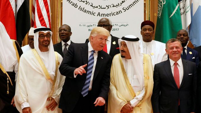 Květnová návštěva prezidenta Donalda Trumpa v Saúdské Arábii.