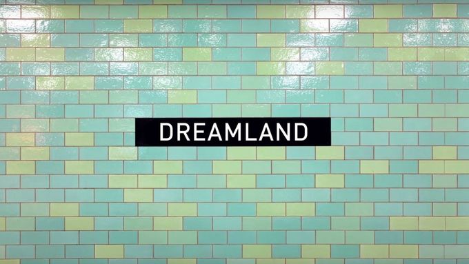 V songu Dreamland jako hosté účinkují britští Years & Years.