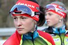 ŽIVĚ Biatlonistky jely štafetu, Češky berou třetí místo