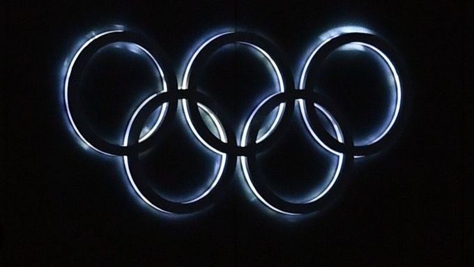 OH 2016, slavnostní zahájení: olympijské kruhy