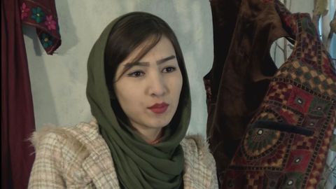 Afghánské modelky jsou vystaveny hrozbám. Chůzi po molu ale vzdát nechtějí