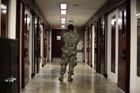 Kongres schválil transport vězňů z Guantánama do USA