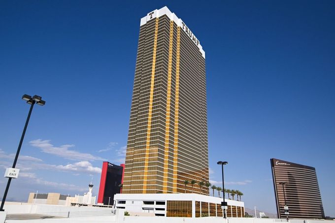 Trump Tower v Las Vegas.