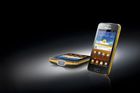 Brusel podezřívá Samsung z nekalého boje s iPhony
